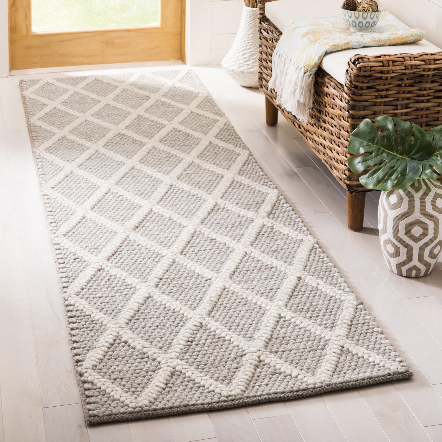 Safavieh Natura Tracery Geometric Diamonds Area Rug