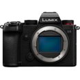 thumbnail image 2 of Panasonic Lumix S5 Appareil Photo Sans Miroir (DC-S5BODY) + Moniteur 4K + 2 x Carte Mémoire 64 Go + Sac + Lecteur de Carte + Lumière LED + Logiciel Photo Corel + Micro Rode Compact + Trépied Flexible + Sangle de Main + Plus, 2 of 8