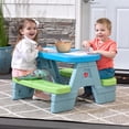 thumbnail image 2 of Table de pique-nique en plastique Step2 Sun & Shade avec parasol pour enfants de 18 mois à 4 ans, multicolore avec parasol amovible, 2 of 8