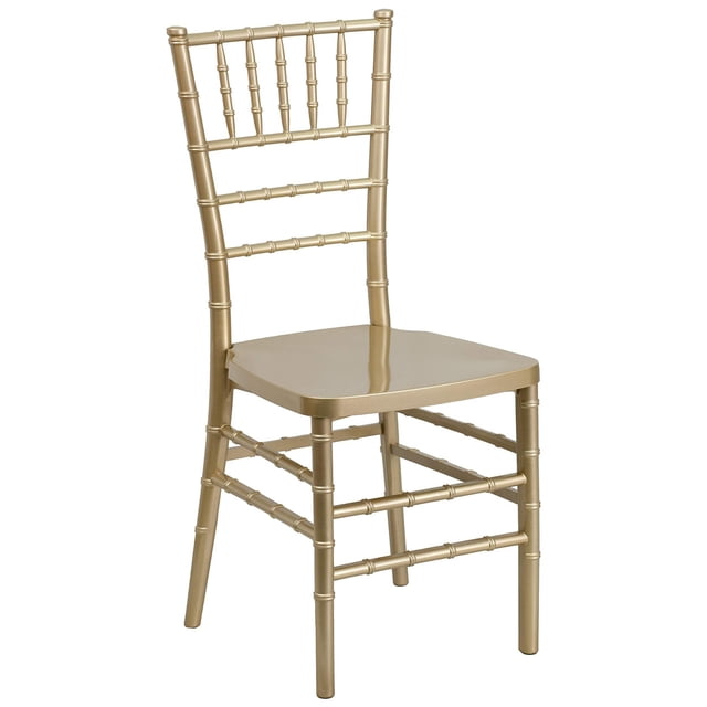 Bowery Hill Chaise de Salle à Manger Chiavari Moderne Empilable en Résine de 17,75 Pouces en Or. Cette Chaise Légère, Sans Oscillation, Présente une construction durable en Résine et polycarbonate avec une Finition Dorée. Conçue pour les Mariages, les banquets et les Événements Spéciaux, Elle a un design Empilable Pouvant Accueillir jusqu'à 8 Chaises pour un Rangement Facile. la Chaise Mesure 36,5 Pouces de Hauteur, 15,75 Pouces de Largeur et 18,5 Pouces de Profondeur, avec une Hauteur d'Assise de 17,75 Pouces. Elle Supporte jusqu'à 10