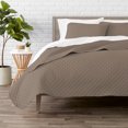 thumbnail image 1 of Bare Home Ensemble de Courtepointe - 2 Pcs - Couvre-Lit Matelassé à Losanges - Lit Simple/simple TG, Taupe, 1 of 5