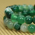 thumbnail image 3 of Bracelet Extensible Unisexe en Perles Rondes de 6 mm en Agate Verte Naturelle à Bande, Pierre Précieuse 7 Pouces, 3 of 4