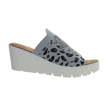 Bernie Mev Women's Venti Gardenia Wedge Sandal