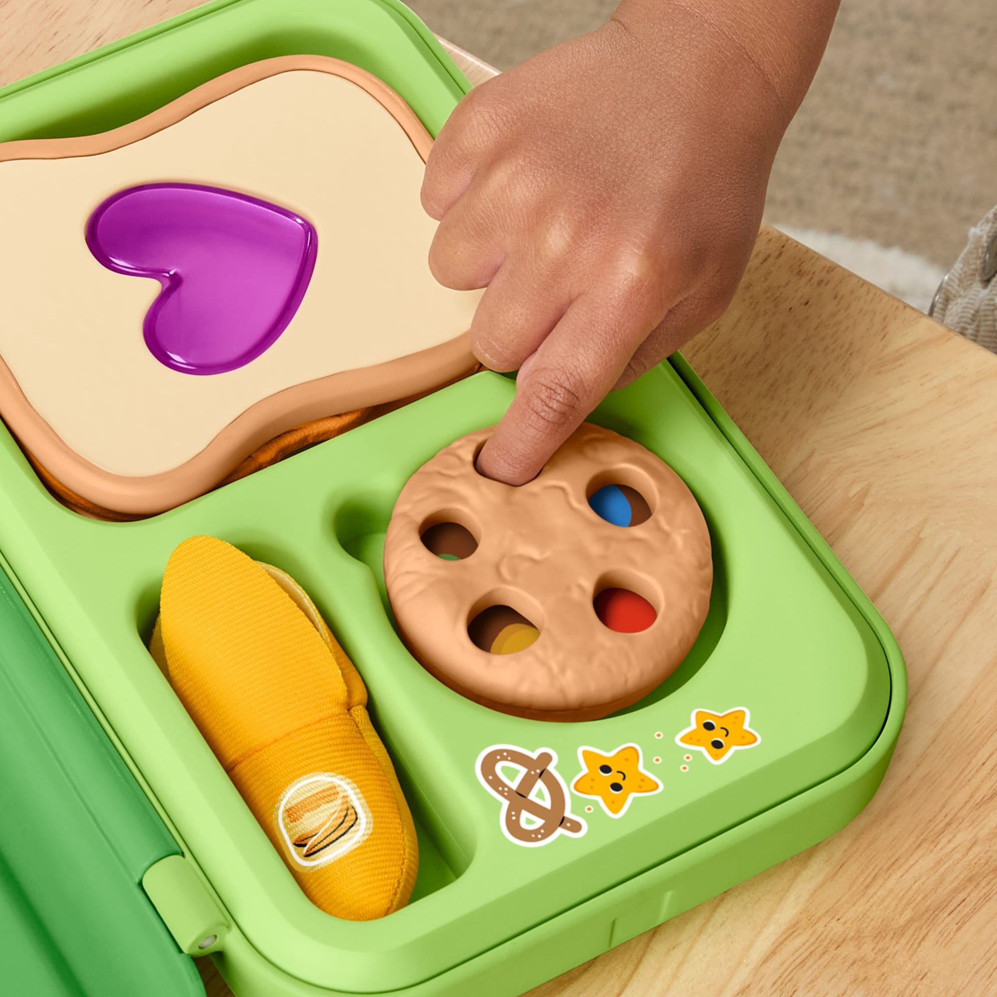 Fisher-Price-Friendship-Forest-Activity-Lunchbox,-Pretend-Food-Play-Toy-for-Toddlers,-9-Pieces---Walmart-Exclusive