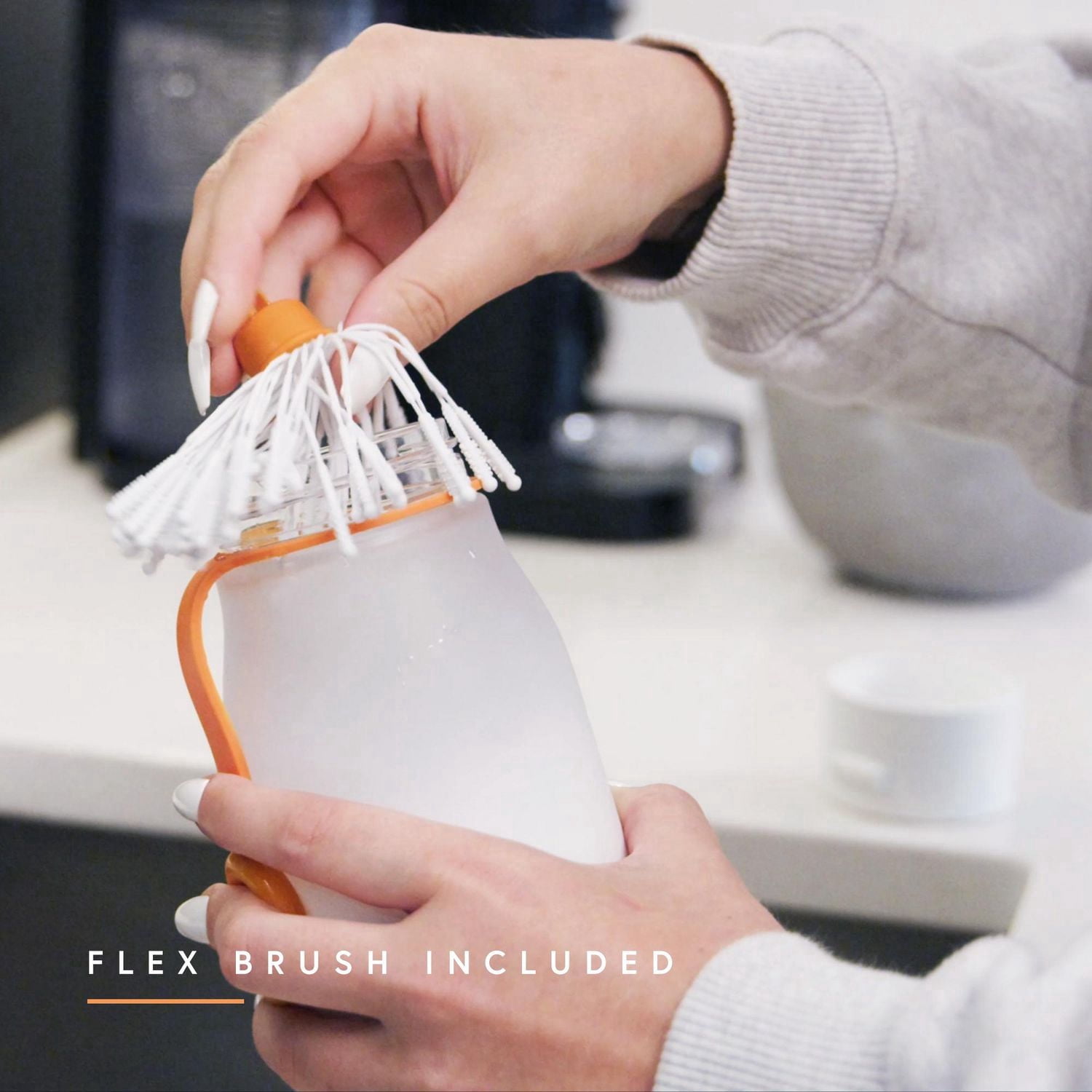 BuubiBottle Smart Portable Milk Warmer by Quark