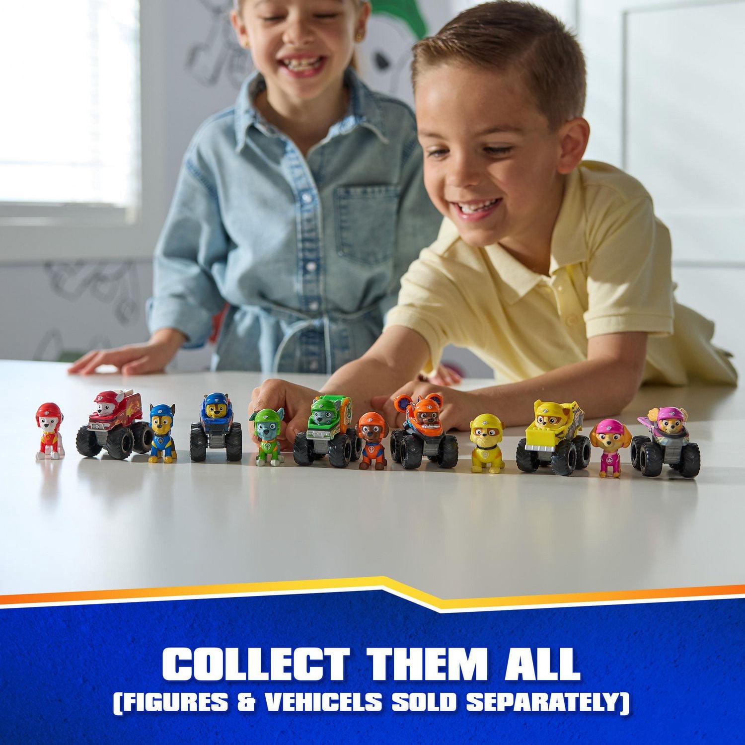 PAW Patrol: Rescue Wheels, Pup Squad Racers Collectible Skye Toy Cars, Kids Toys for Boys & Girls Ages 3 and up