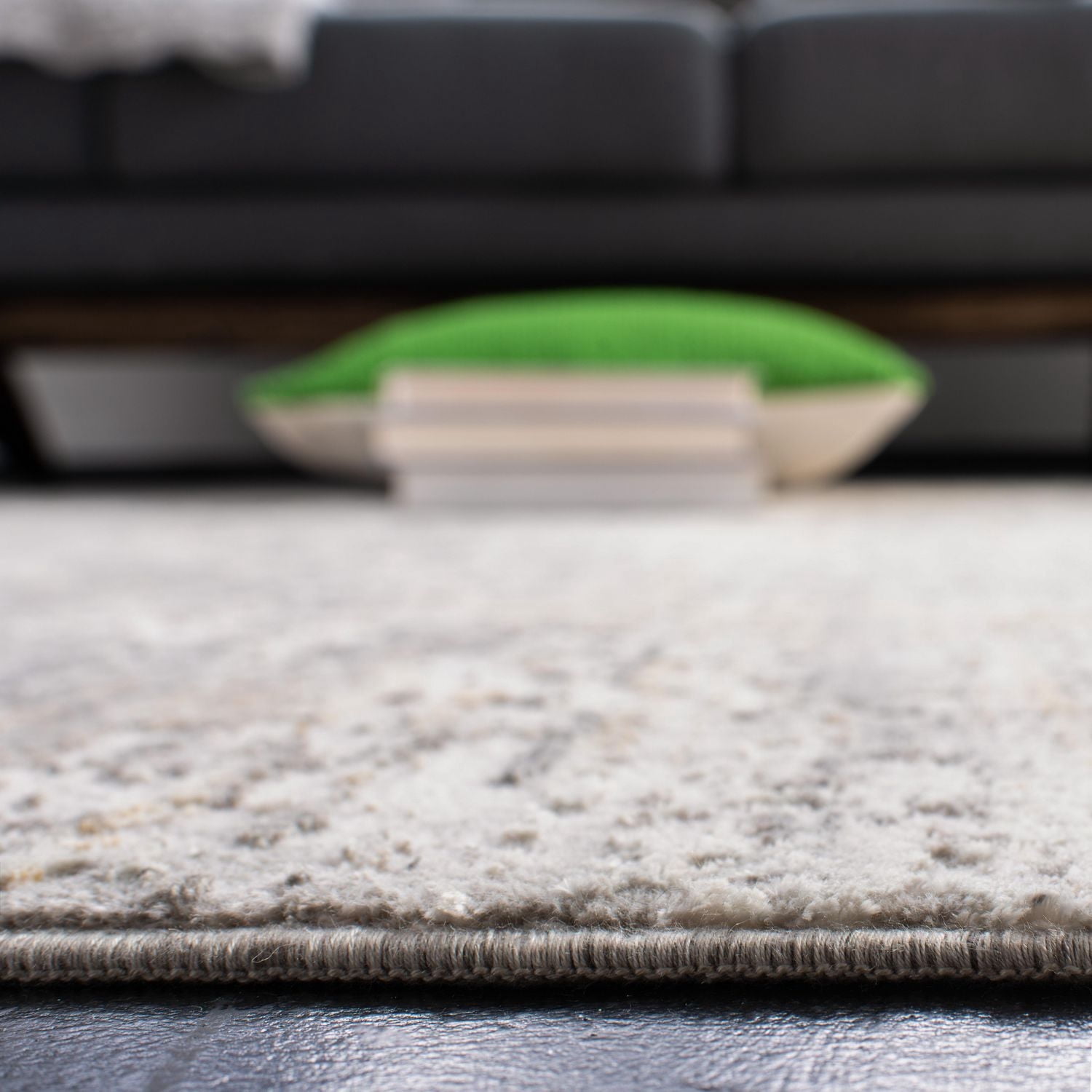 Safavieh Dream Isidor Abstract Overdyed Area Rug