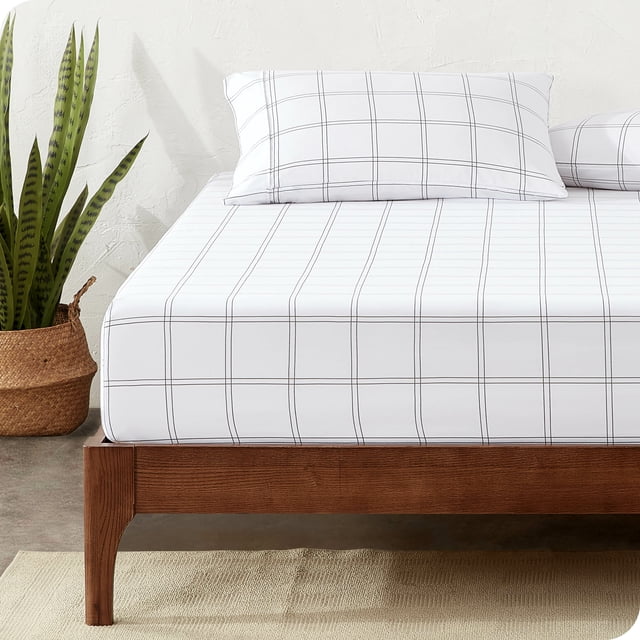 Bare Home Fitted Sheet - Premium 1800 Collection - Deep Pocket - Ultra-Soft Wrinkle Resistant - Queen, Modern Plaid - White/Gray