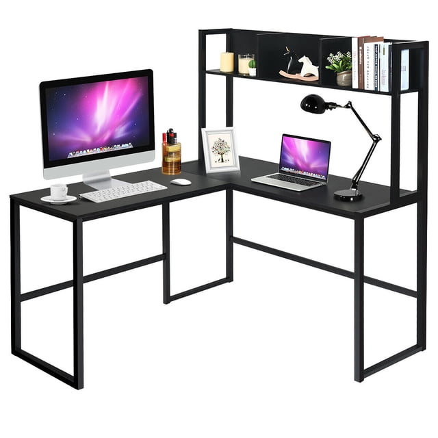 Costway Bureau d'Angle en L de 55 Pieds' pour Ordinateur avec Huche, Noir. le Bureau Présente un Plateau en L Spacieux avec une surface Grand pour le Multitâche, Accueillant un Ordinateur de Bureau, un Portable et des Accessoires. Il Comprend une Huche de Rangement Ouverte avec Plusieurs Compartiments pour Livres, Déco et Essentiels de Bureau. le Bureau Est Fabriqué avec un Cadre en Fer Enduit de Poudre Robuste et du Bois d'Ingénierie, Assurant la Stabilité et la Durabilité. la Conception Comprend une Barre Repose-Pieds pour un Confort Accru et une surface Lisse Résistante aux Rayures pour un Nettoyage Facile. Idéal pour les Bureaux