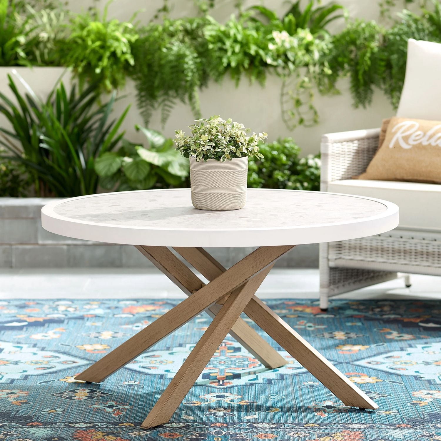 Better Homes & Gardens Paige Steel Outdoor Chat Table, White