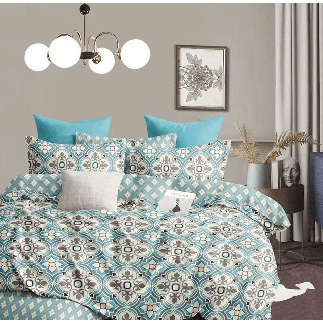 LuxeDream Comforter Set - Ocean Blue