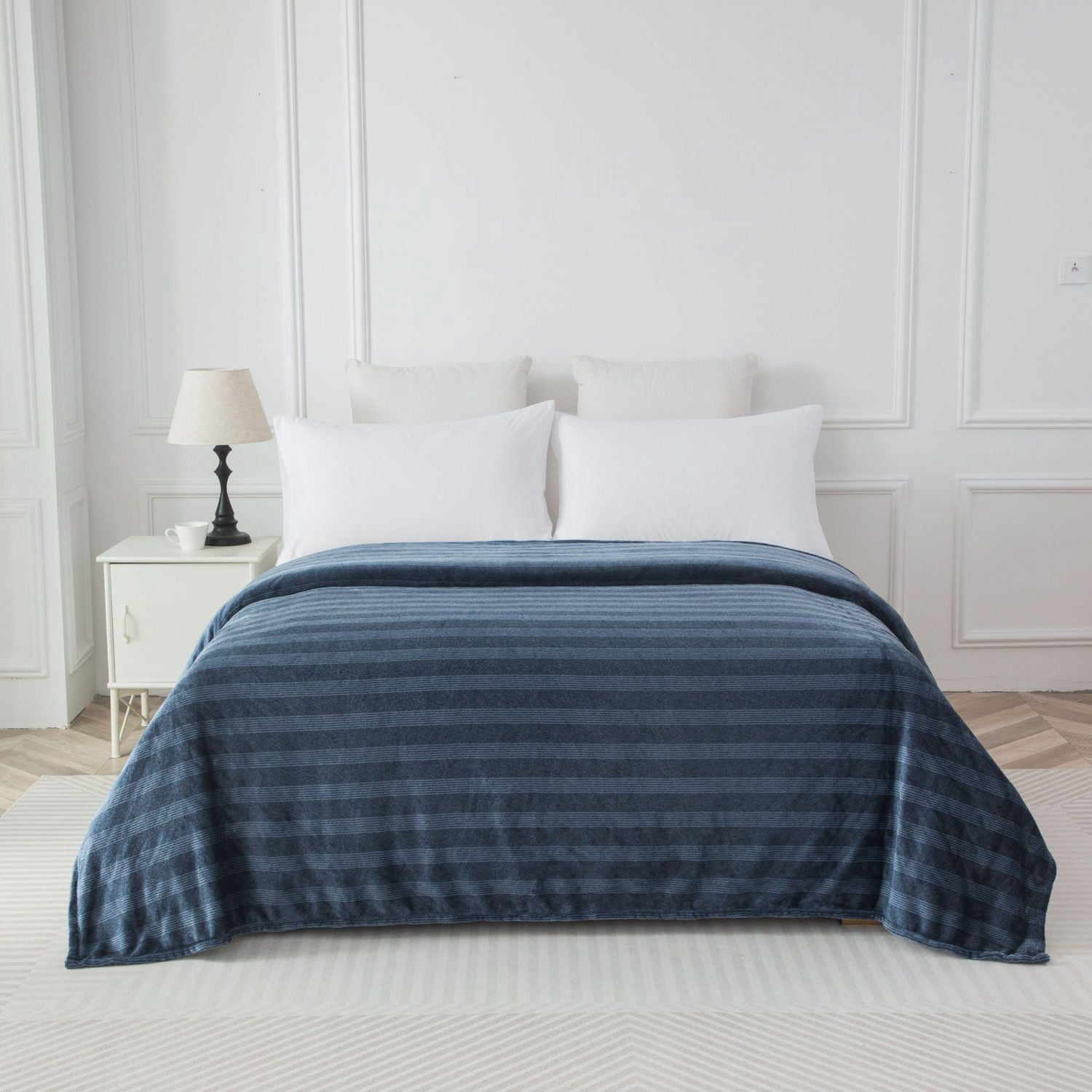Mainstays Cationic Plush Blanket, Size: Twin - Double/Queen