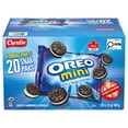 thumbnail image 2 of OREO Minis Biscuits-sandwiches au chocolat, 20 sachets, 2 of 15