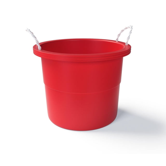 Gracious Living Seau Utilitaire de 67 L en Rouge avec Construction en Polypropylène durable et Poignées en Corde Blanches, Montré Orienté vers l'Avant sur Fond Blanc, Convient au Nettoyage, au Jardinage et au Rangement Ménager Polyvalent.