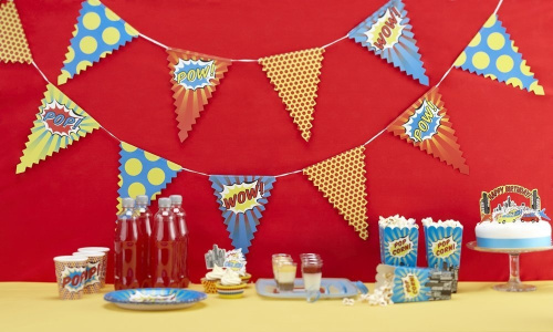 Ginger Ray Guirlande - Fête de Superhéros Pop Art