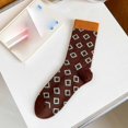 thumbnail image 1 of Chaussettes en Coton à Tige Moyenne pour Femmes, Bas Polyvalents, Chaussettes Longues d'Automne, Chaussettes Fraîches, Chaussettes de Sport, Chaussette Rouge, 1 of 6
