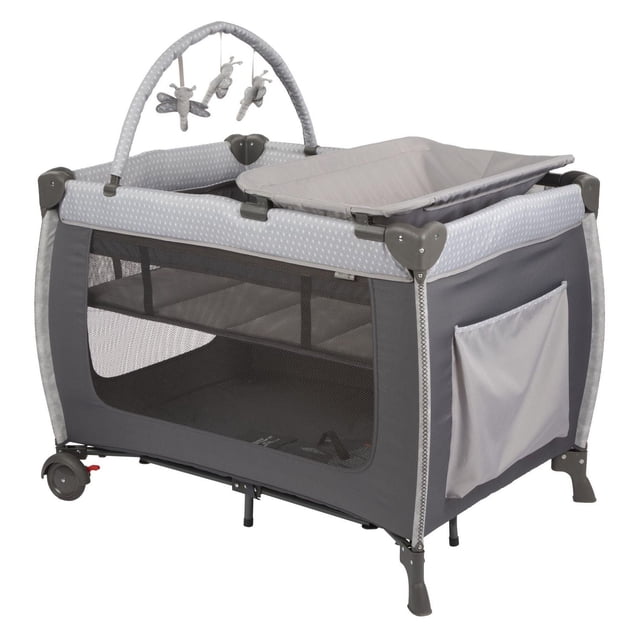 Safety 1st Parc 3-en-1 Amherst Gris avec Côtés en Maille Respirante, Moïse Pleine Grandeur à Glissière pour le Sommeil du Nouveau-Né, Change-Couche Lavable Amovible, Barre de Jouets Détachable avec Trois Peluches, Deux Roues à Roulement Fluide avec Freins et Poche de Rangement Latérale.