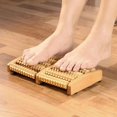 thumbnail image 4 of Rouleau Masseur de Pieds en Bois, Roues de Massage Colorées à Six Rangées pour Soulager les Tissus Profonds des Pieds, Outil d'Acupression et de Réflexologie, Relaxation du Stress et Stimulation de la Circulation, Design en Bois de Lotus, 4 of 8