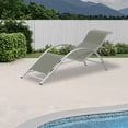 thumbnail image 4 of Ensemble de 2 Chaises Longues de Patio – Chaises Longues d'Extérieur Modernes en Osier Inclinable en Aluminium avec Table d'Appoint, Porte-Gobelets et Coussins Imperméables pour le Bord de la Piscine, la Terrasse et le Jardin, 4 of 8