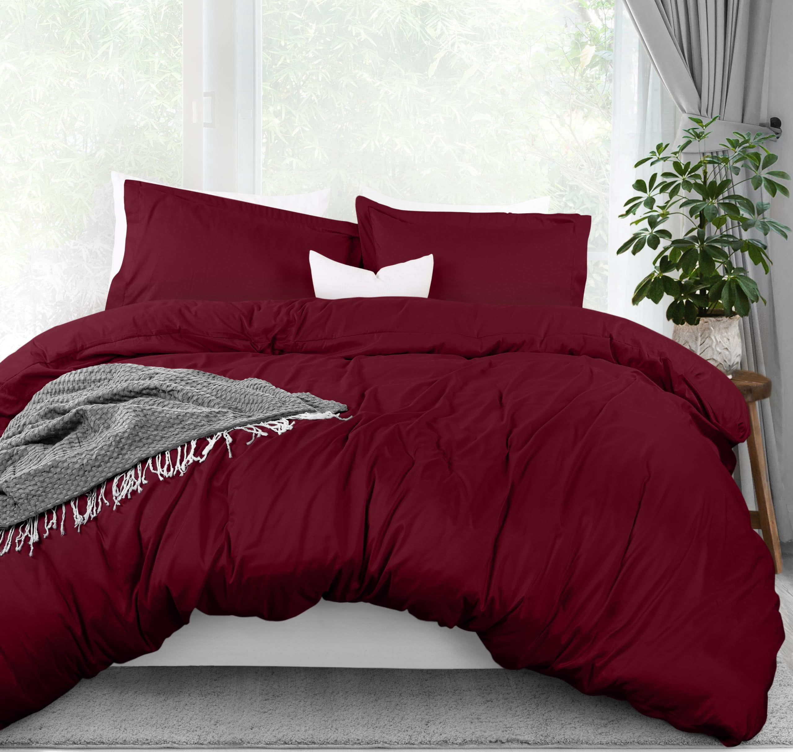 Utopia Bedding Duvet Cover Full Size - 1 Duvet Cover with 2 Pillow Shams - 3 Piece Bedding Duvet Cover with Zipper Closure - Soft Brushed Microfiber 80 X 90 Inches (Full Burgundy)