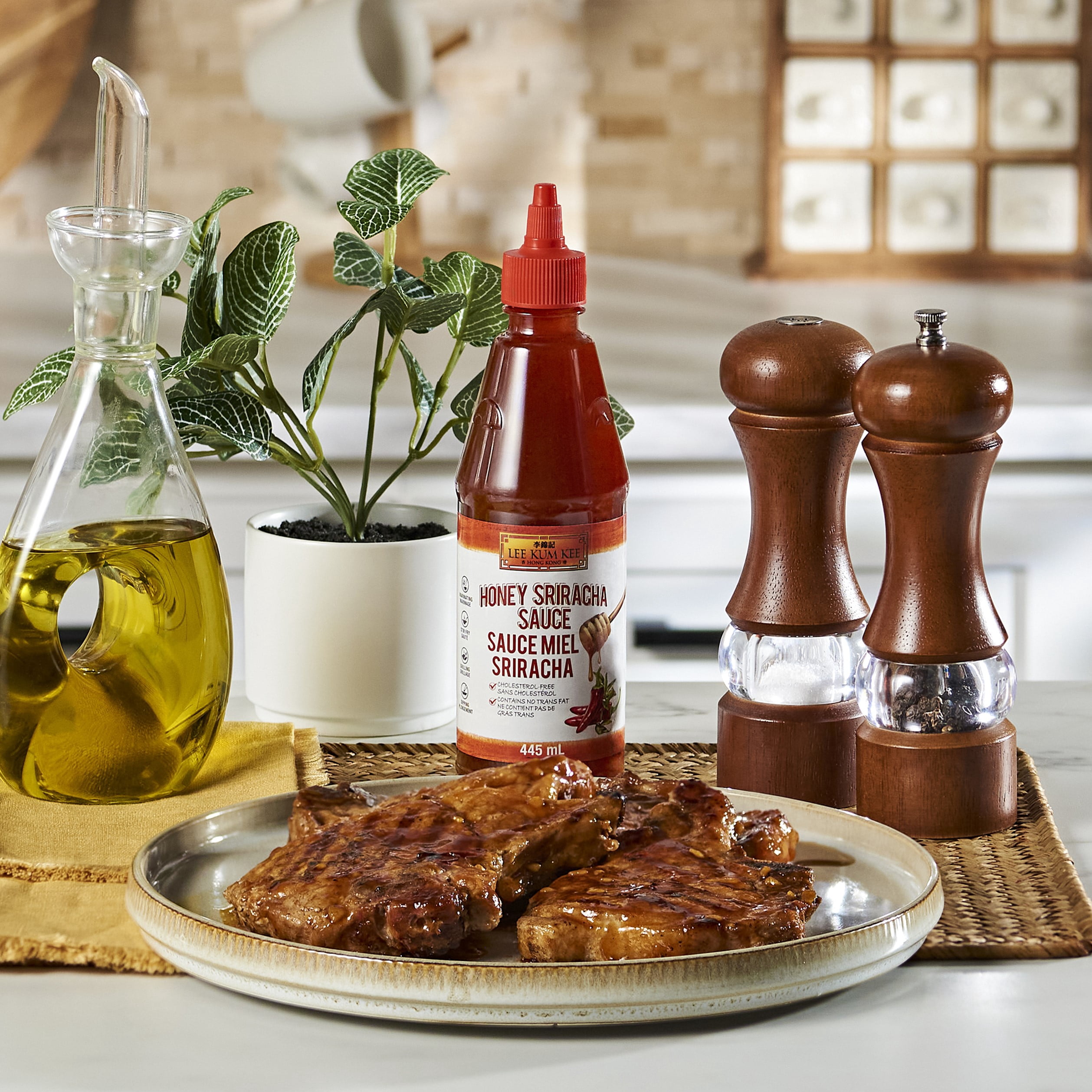 LKK Sauce Miel Sriracha