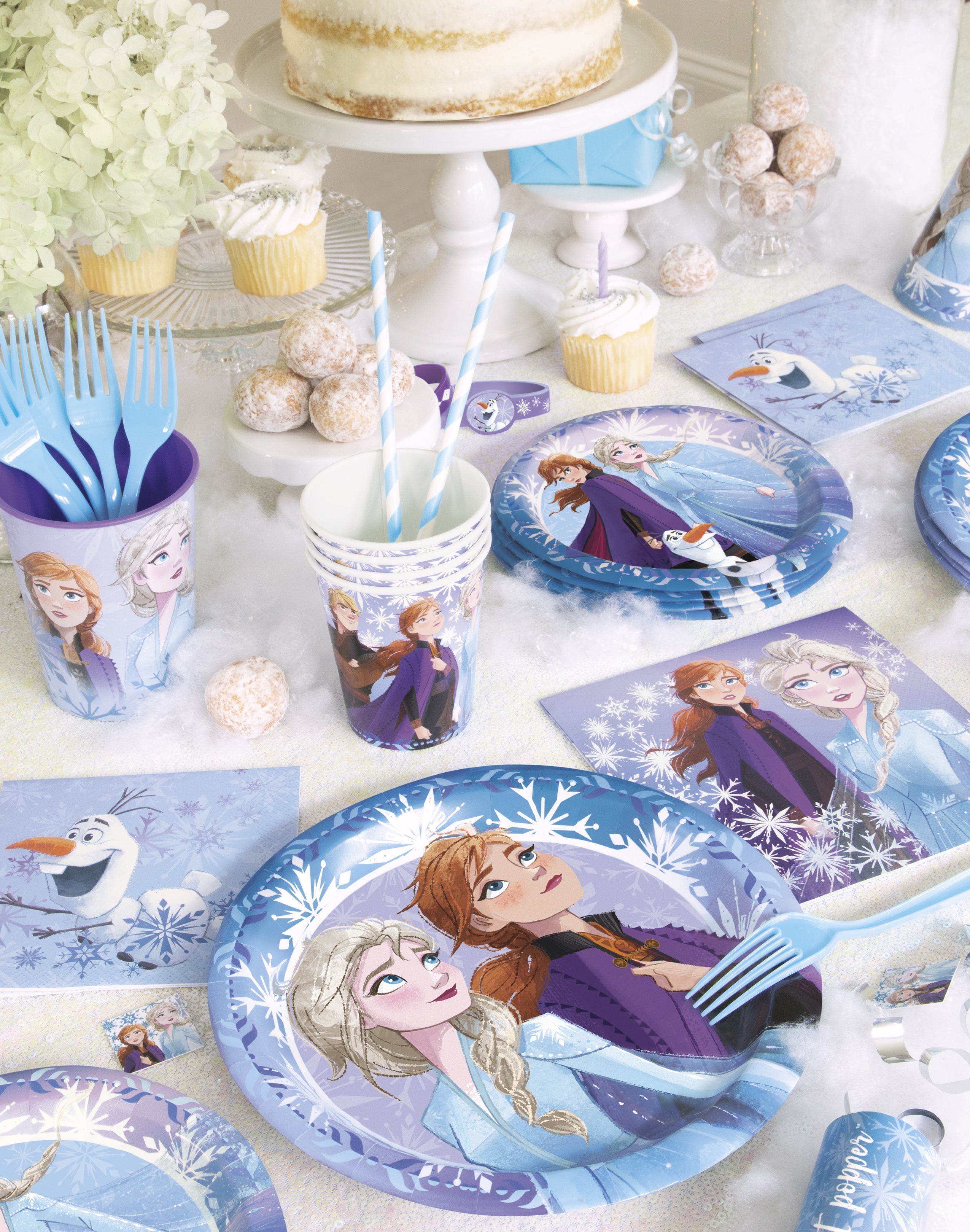 Assiettes Disney La Reine des Neiges 2 de 23 cm (9 po) - Lot de 8 - Unique Industries