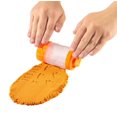 thumbnail image 3 of Lot individuel de sable jamais sec Wonder Factory – orange, 3 of 6