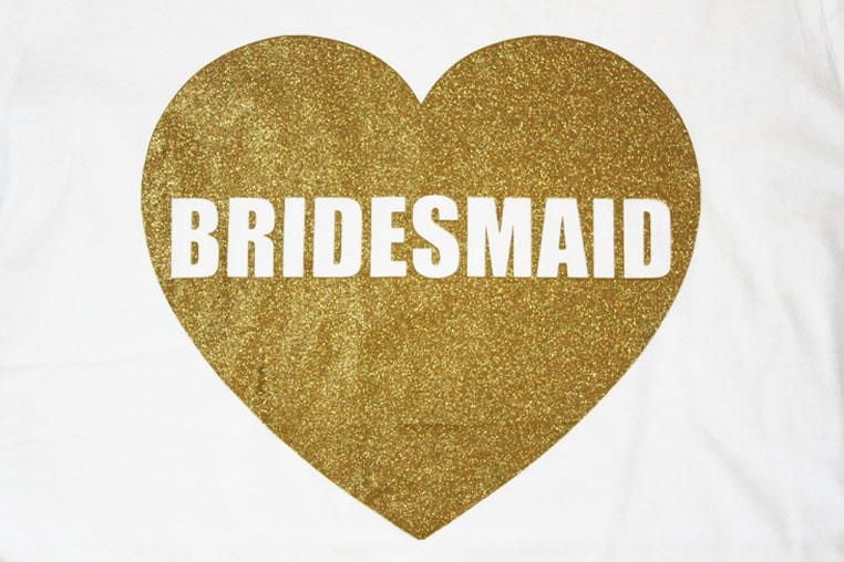 T-shirts de fête de mariage. Idéal pour les parties de célibataire.