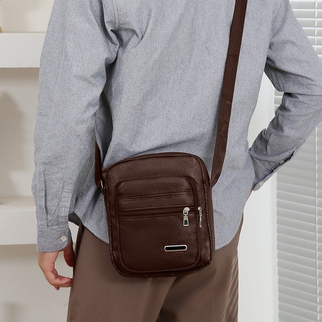 EGNMCR Multi Layer Storage Shoulder Rucksacks Texture Business Travel Crossbody Bag Large Capacity Commuting Handbag Men's Rucksacks shoulder rucksack