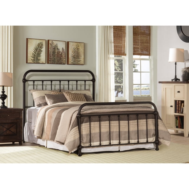 Pemberly Row Farmhouse Queen Metal Spindle Panel Bed in Dark Bronze