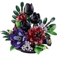 thumbnail image 4 of LEGO Botanicals La composition de fleurs sombres, Ensemble de construction 11513, 4 of 9