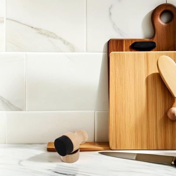 LOLIPPYY 1Set Cutting Board Oil Applicator in Khaki for Home Use with Lid and Comfortable Grip