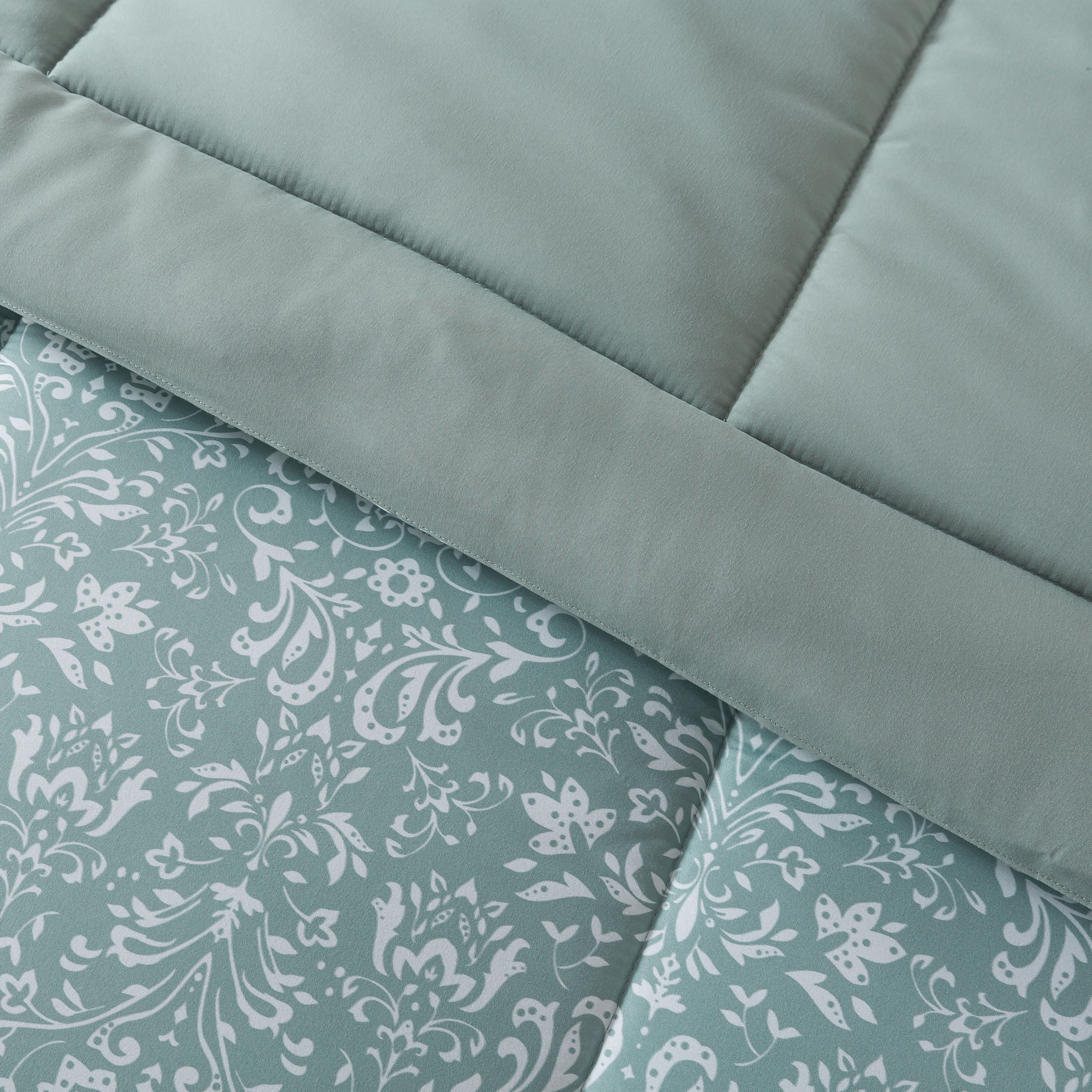 Mainstays – Ensemble de literie 7 pièces avec couette réversible et draps, double, motif Cabana Stripe