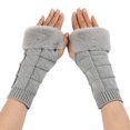 thumbnail image 1 of 1 Paire de Gants pour Femmes Motif Triangle Demi-Bras Gants Automne Hiver Tricot Extensible Sans Doigts pour Extérieur, 1 of 10