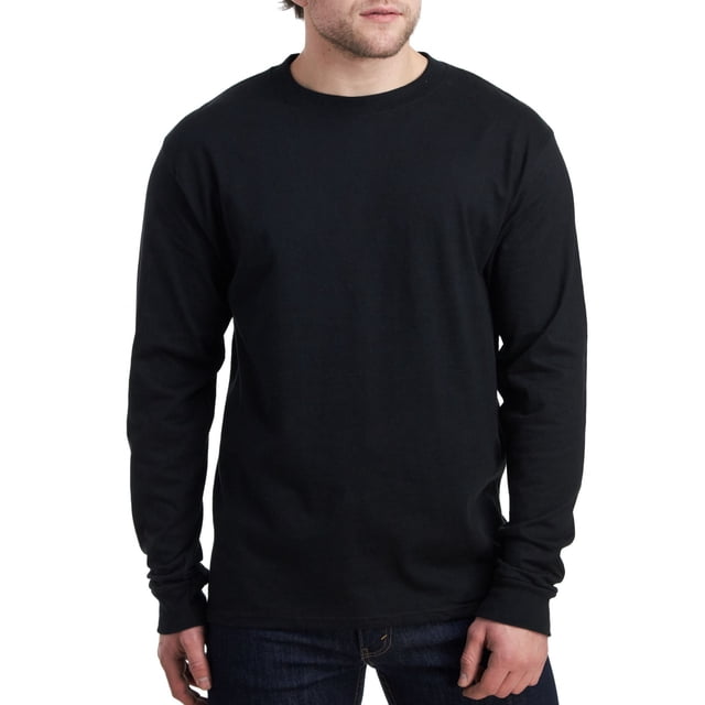 Hanes T-Shirts à Manches Longues Beefy-T en Noir, Taille Très Grande, Présentant un Col Rond Classique et une Coupe Décontractée. Fabriqué en Tissu durable, Idéal pour une Tenue Décontractée Ou une Superposition par Temps Plus Froid. le Chandail Est Montré Porté par un Modèle avec des jeans Foncés.