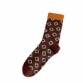 thumbnail image 2 of Chaussettes en Coton à Tige Moyenne pour Femmes, Bas Polyvalents, Chaussettes Longues d'Automne, Chaussettes Fraîches, Chaussettes de Sport, Chaussette Rouge, 2 of 6