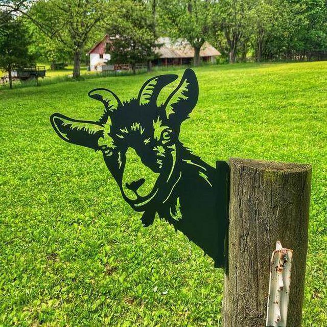Metal Peeping Garden Decor Goat, Animal Silhouette Hanging Statue for Fence or Tree, Wall