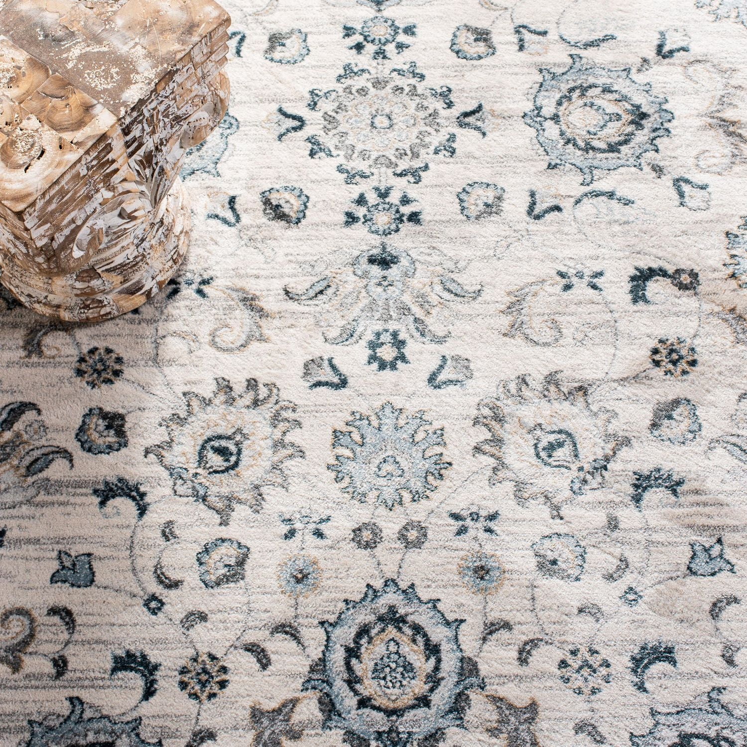 SAFAVIEH Isabella Kiana Tapis Floral