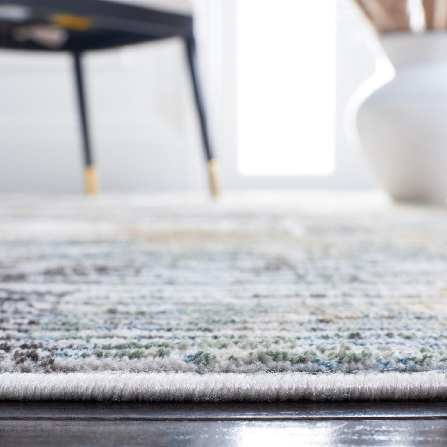 SAFAVIEH Bel Air Soho Abstract Area Rug