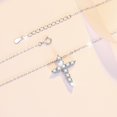 thumbnail image 4 of Collier Croix en Argent 925 pour Femmes / Pendentif Croix / Colliers en Or pour Femmes, 4 of 5