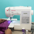 thumbnail image 4 of SINGER® 7285Q Patchwork™ Computerized Sewing & Quilting Machine, 4 of 9
