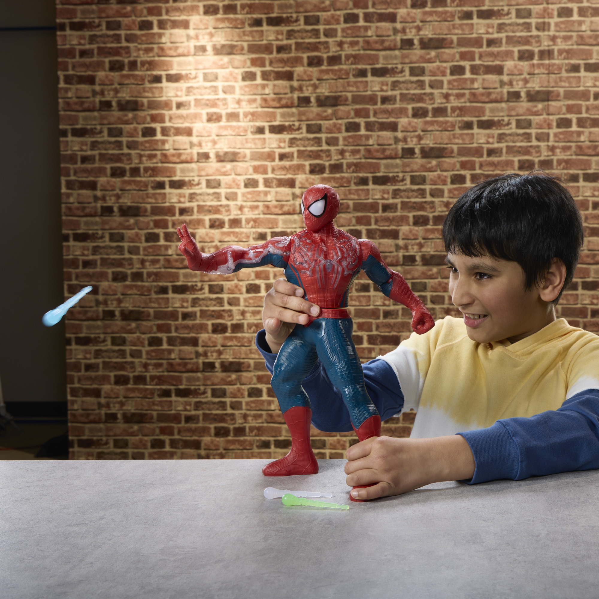 Marvel Spider-Man: Brand New Day Spider-Man Charge d'énergie, figurine électronique
