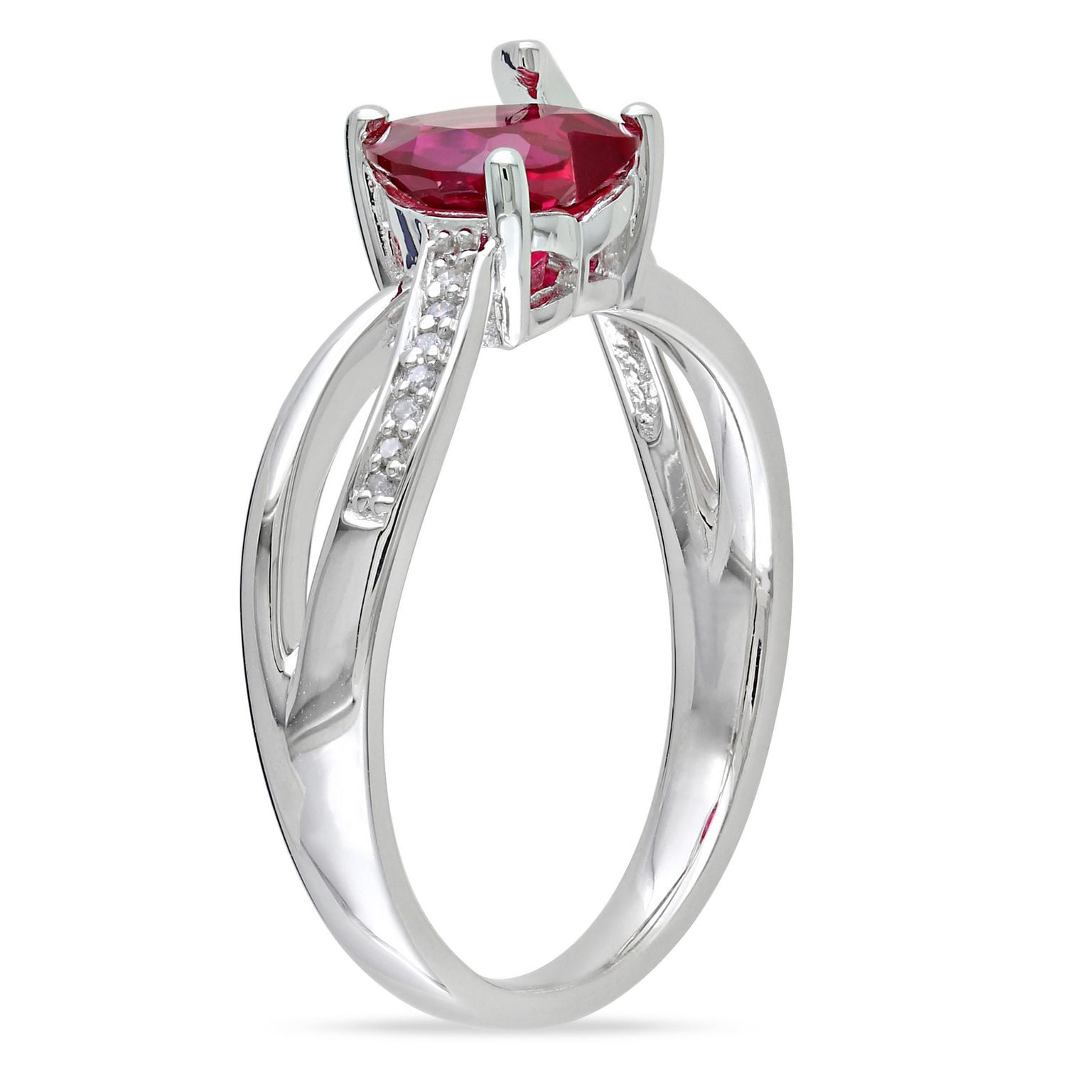Bague Tangelo avec rubis synthétique de coupe cœur 1-5/8 CT PBT et accents de diamants en argent sterling