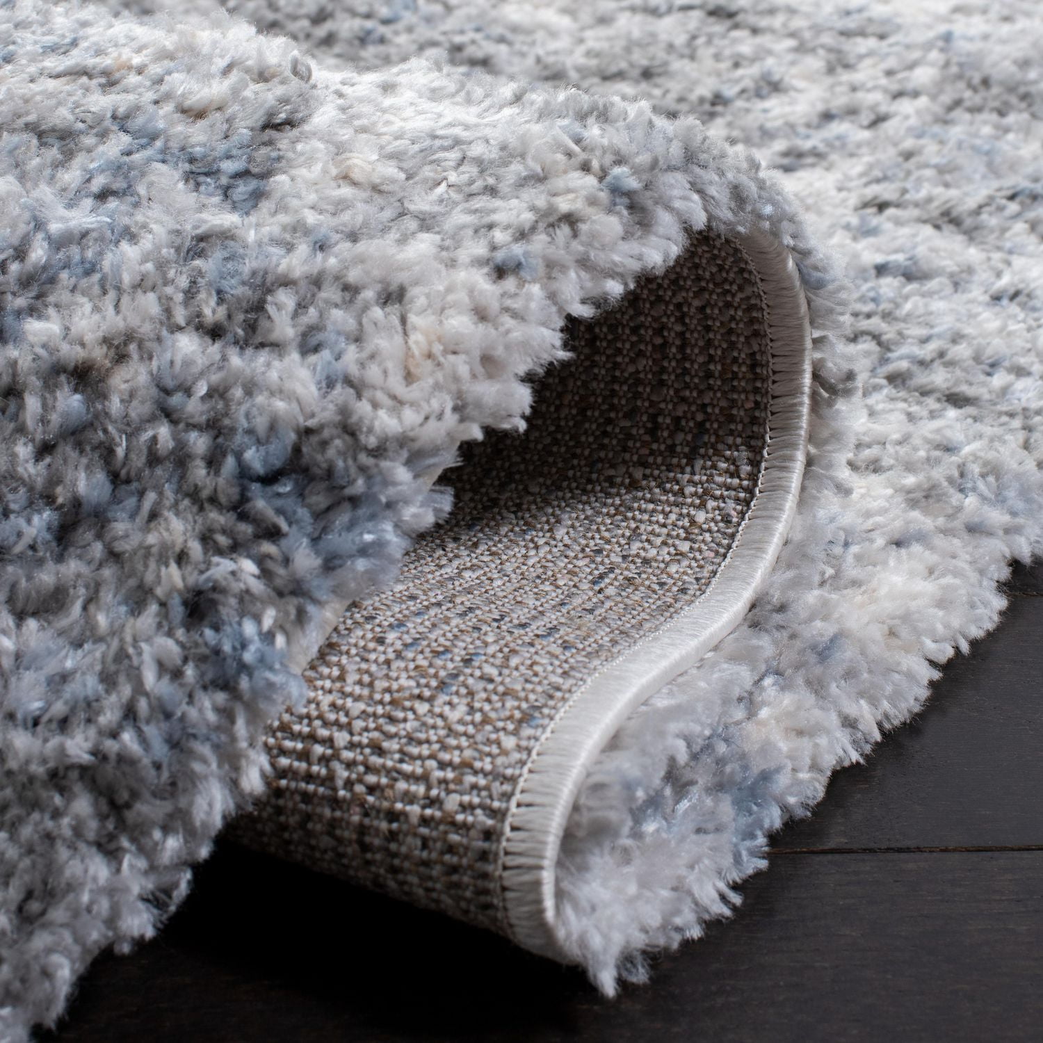 SAFAVIEH Berber Major Tapis Abstrait Shag