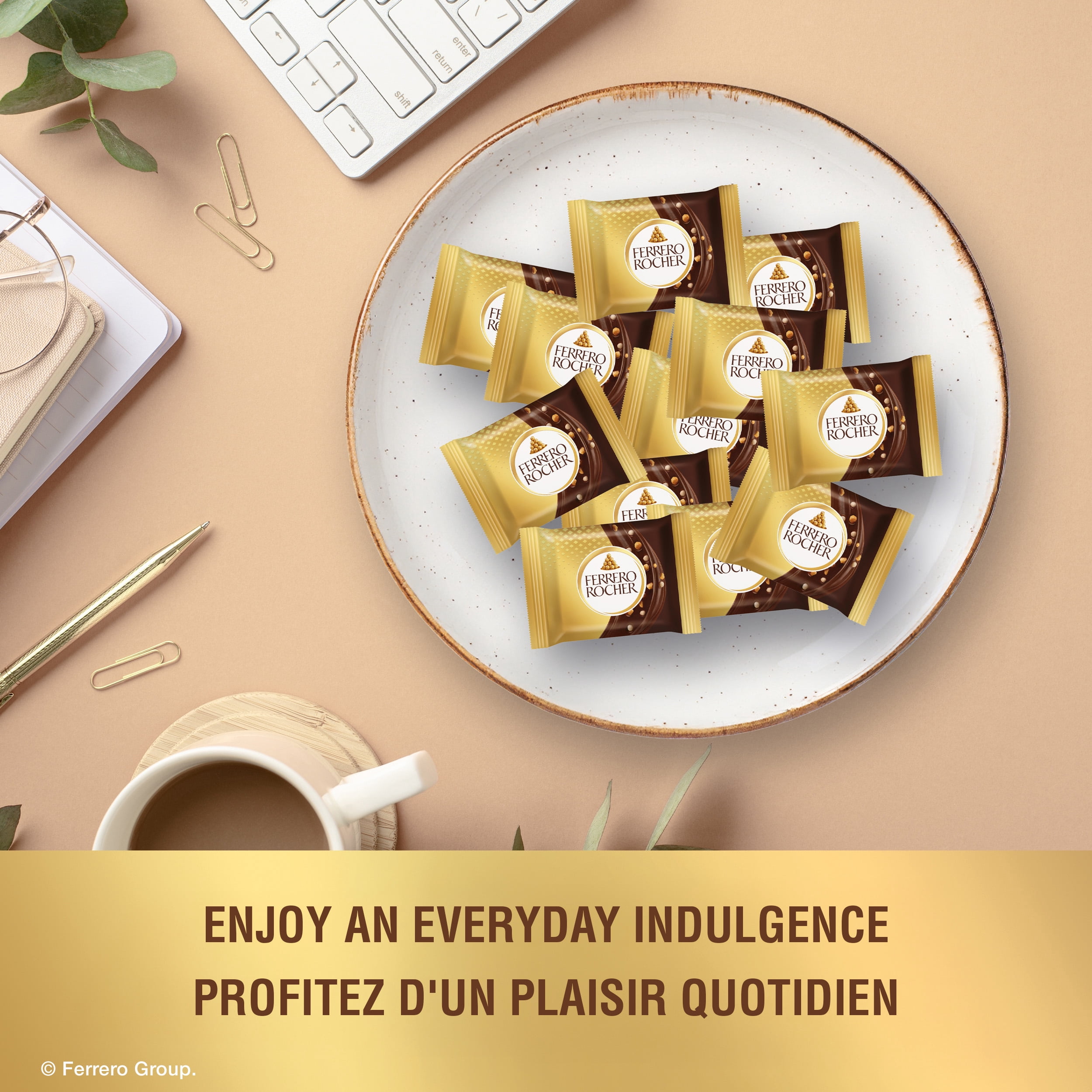 FERRERO ROCHER, 10 Emballés Individuellement, Carrés de Chocolat Noir aux Noisettes de Qualité Supérieure