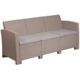 thumbnail image 1 of Sofa en fausse rotin gris clair avec coussin gris clair tout temps, 1 of 9