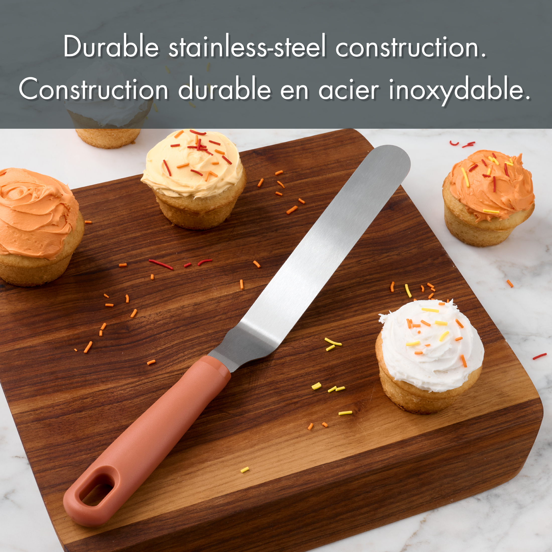 Spatule à glaçage en acier inoxydable Tout-pour-Célébrer, orange