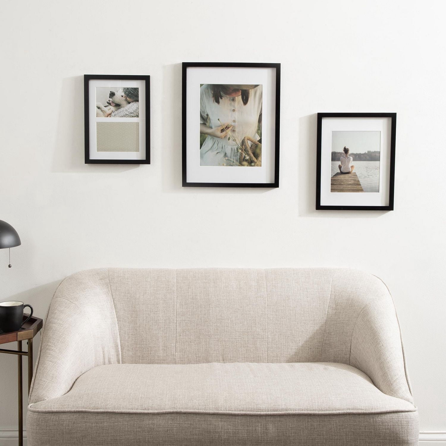 Cadre photo DesignOvation Gallery noir 27,9 cm x 35,6 cm avec passe-partout de 20,3 cm x 24,4 cm