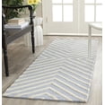 thumbnail image 1 of Safavieh Cambridge Lilly Tapis Rayé, 1 of 3