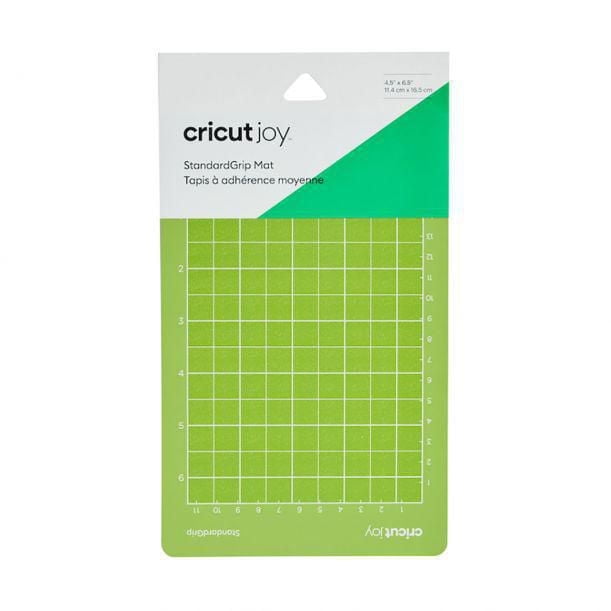 Cricut Joy™ StandardGrip Mat 4.5 in x 6.5 in, a green cutting mat with a white grid and numbered measurements, featuring long-lasting adhesive for medium-weight materials, designed for precise cutting with Cricut Joy machines.